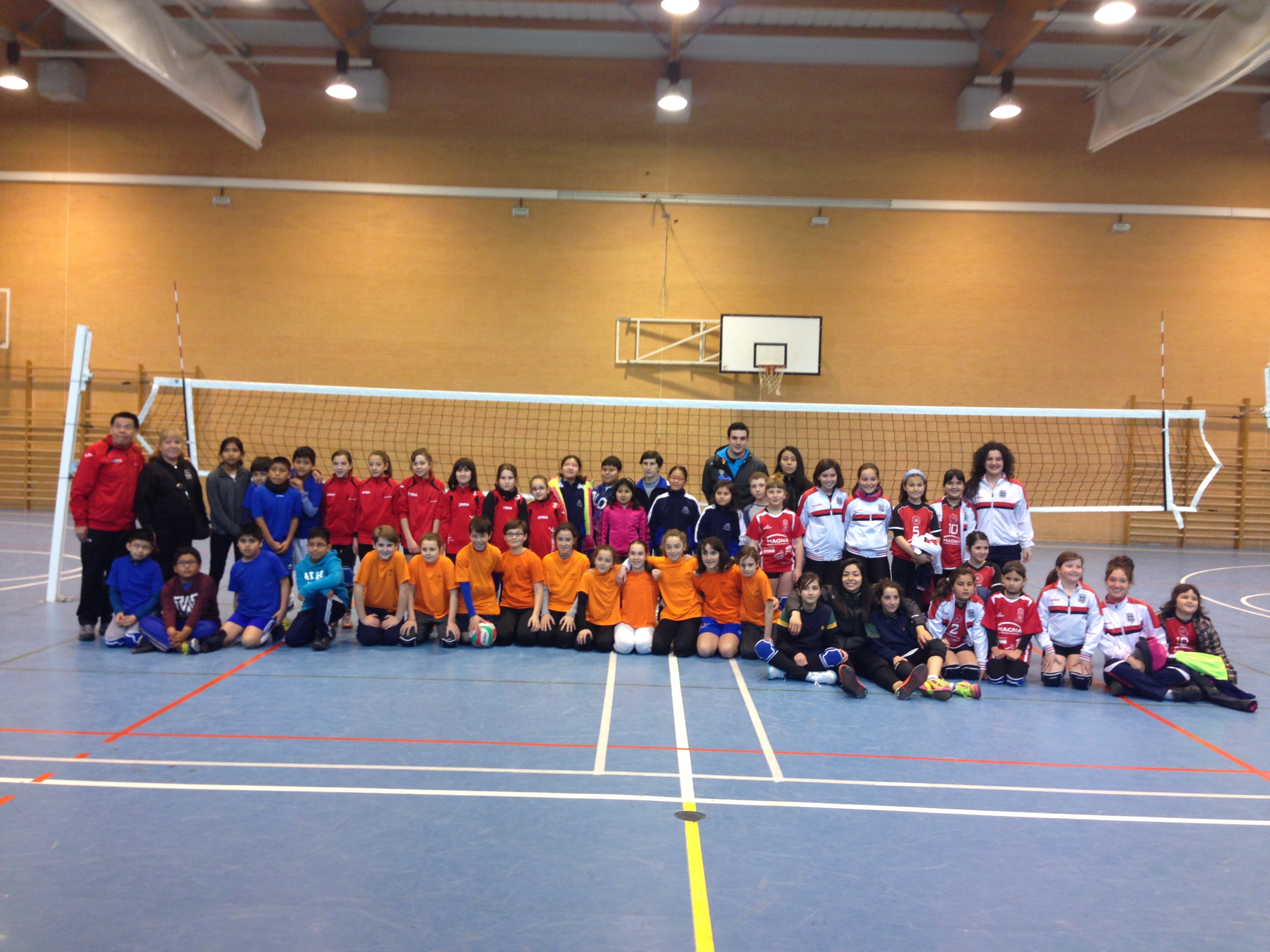 &Eacute;xito de la III Concentraci&oacute;n Minivoley